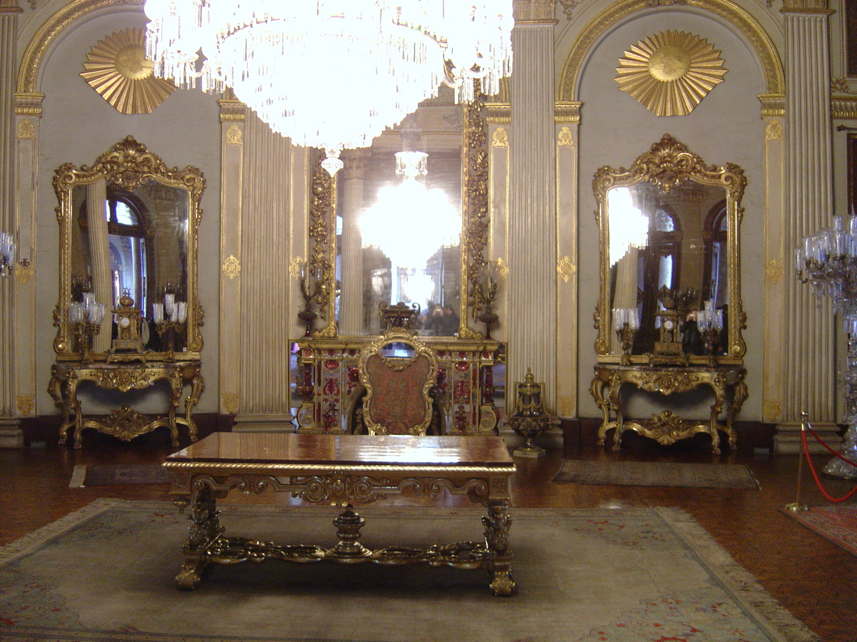 รูปถ่าย ตุรกี(Turkey) อิสตันบูล(Istanbul) พระราชวังโดลมาบาห์เช(Dolmabahce Palace) 2004-12 80