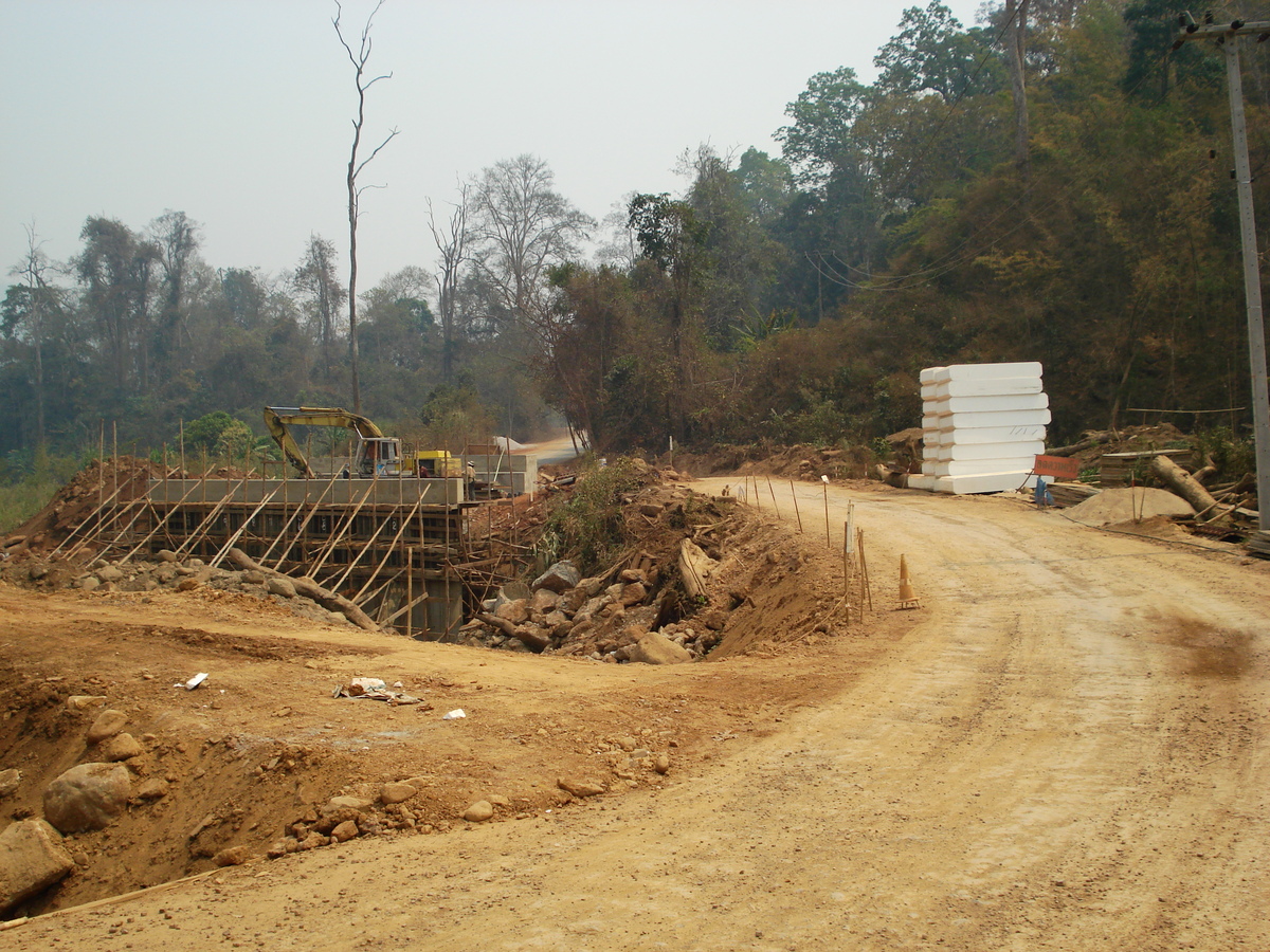 รูปถ่าย ไทย(Thailand) ถนนจากปางมะผ้าไปปาย(Pang Mapha to Pai road) 2007-02 34