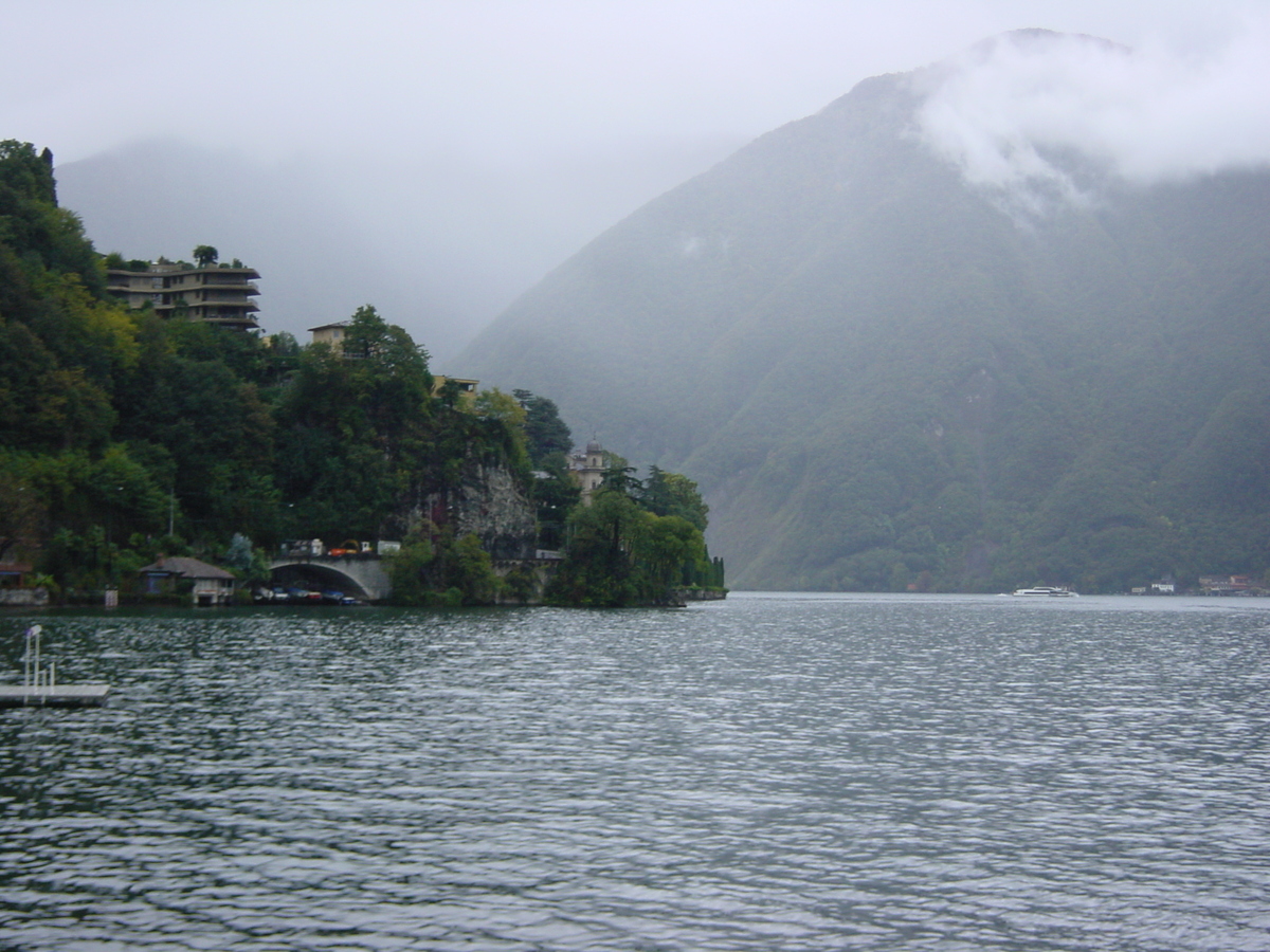 รูปถ่าย สวิสเซอร์แลนด์(Switzerland) ลูกาโน(Lugano) 2001-10 39
