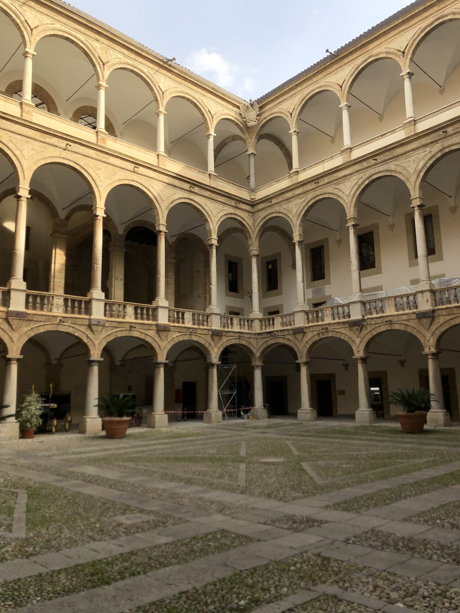รูปถ่าย อิตาลี(Italy) ซิซิลี(Sicily) ปาแลร์โม(Palermo) วังเดย์นอร์มันนี(Palazzo dei Normanni) 2020-02 189