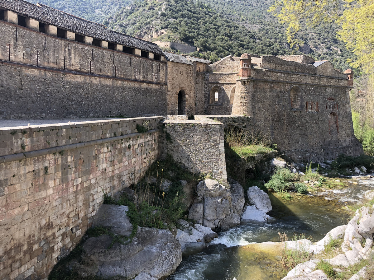 รูปถ่าย ฝรั่งเศส(France) วีลฟร็องช์-เดอ-กงฟล็อง(Villefranche de Conflent) 2018-04 9
