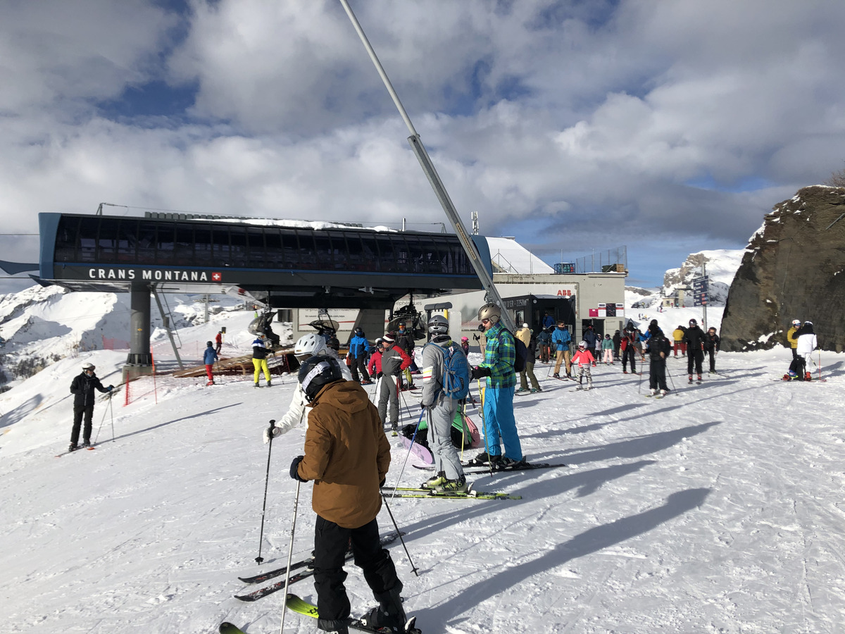 รูปถ่าย สวิสเซอร์แลนด์(Switzerland) ครองส์-มงตานา(Crans Montana) 2020-12 314