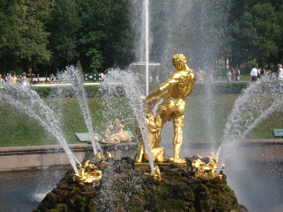 รูปถ่าย รัสเซีย(Russia) เปโทรดโวเรทส์(Petrodvorets) 2006-07 101