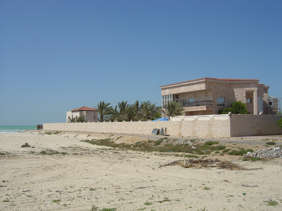รูปถ่าย สหรัฐอาหรับเอมิเรตส์(United Arab Emirates) อุมม์อัลก็อยวัยน์(Umm al Quwain) 2005-03 13