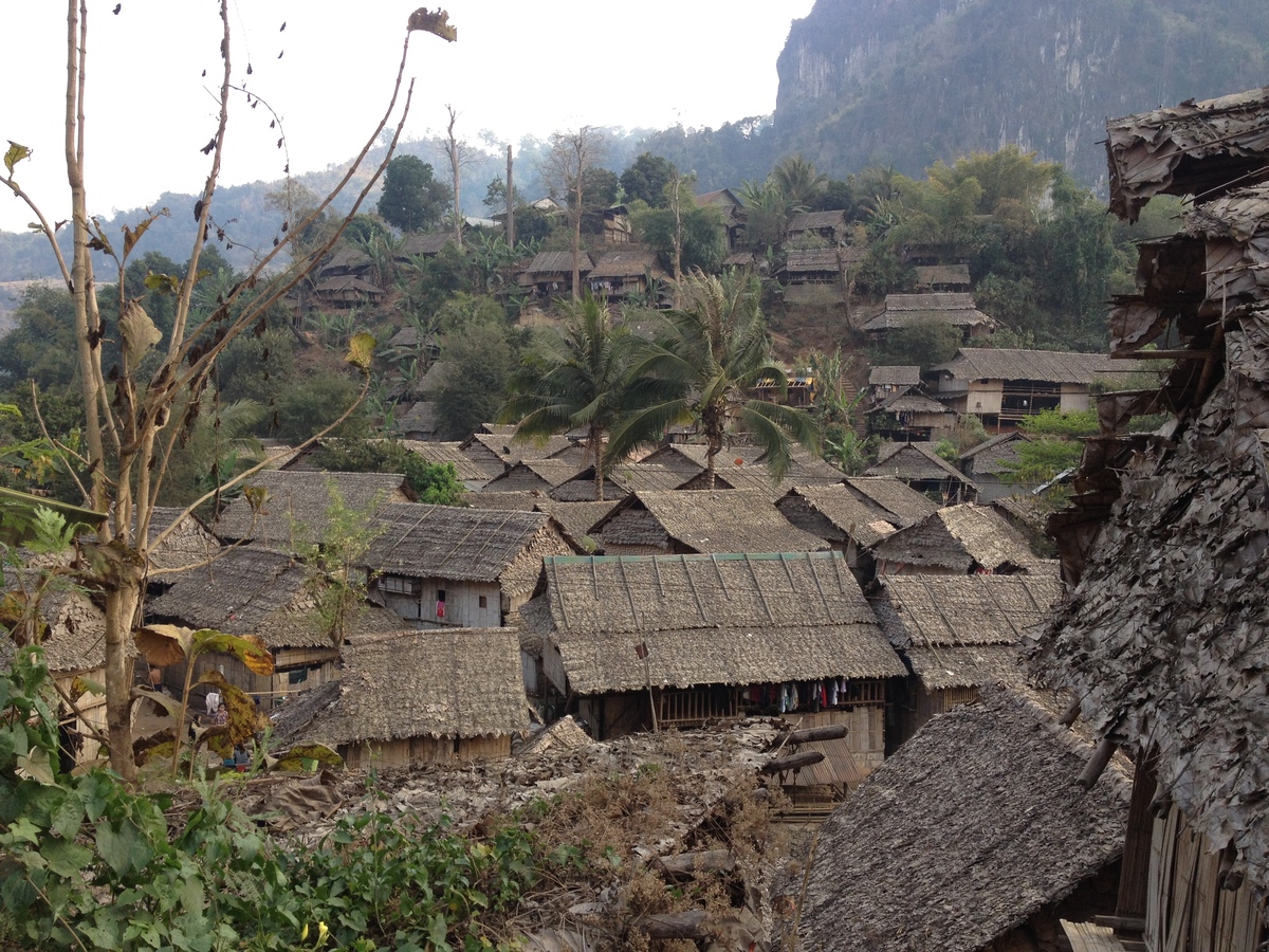 รูปถ่าย ไทย(Thailand) แม่สอด(Mae Sot) 2014-02 25