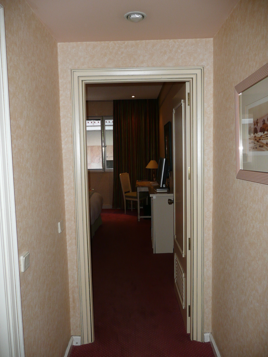 รูปถ่าย สเปน(Spain) มาดริค(Madrid) โรงแรมโซฟิเทล พลาซาเดเอสปัญญา(Sofitel Plaza de Espana Hotel) 2007-09 15