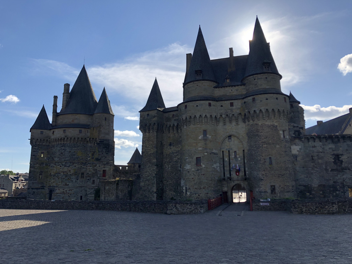 รูปถ่าย ฝรั่งเศส(France) วีเทร(Vitre) 2020-06 15