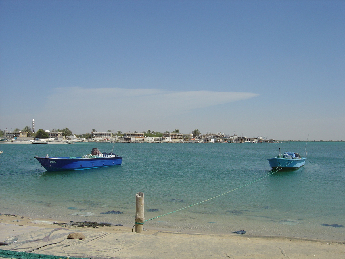 รูปถ่าย สหรัฐอาหรับเอมิเรตส์(United Arab Emirates) อุมม์อัลก็อยวัยน์(Umm al Quwain) 2005-03 1