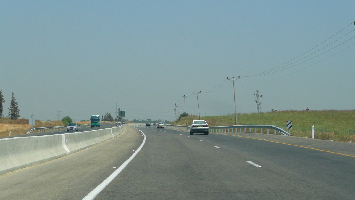 รูปถ่าย อิสราเอล(Israel) ถนนจากอัชเคลอนไปอาราด(Ashkelon to Arad road) 2007-06 15