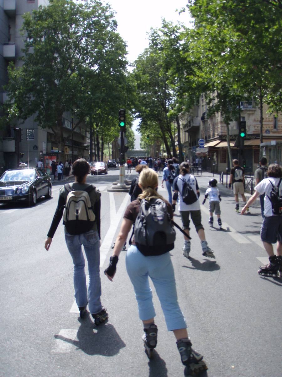 รูปถ่าย ฝรั่งเศส(France) ปารีส(Paris) เล่นสเก็ตในปารีส(Randonnee Roller et Coquillages) 2007-07 5