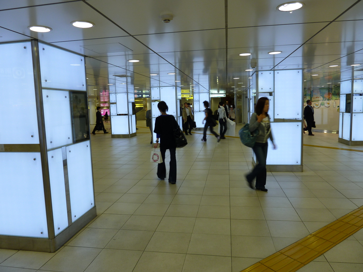 รูปถ่าย ญี่ปุ่น(Japan) โตเกียว(Tokyo) ชินจูกุ(Shinjuku) 2010-06 13