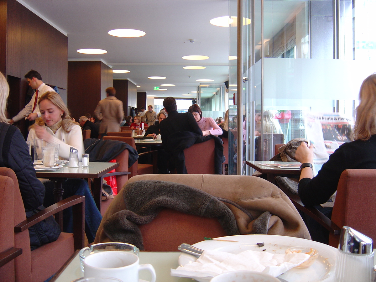 รูปถ่าย ออสเตรีย(Austria) เวียนนา(Vienna) 2005-03 21