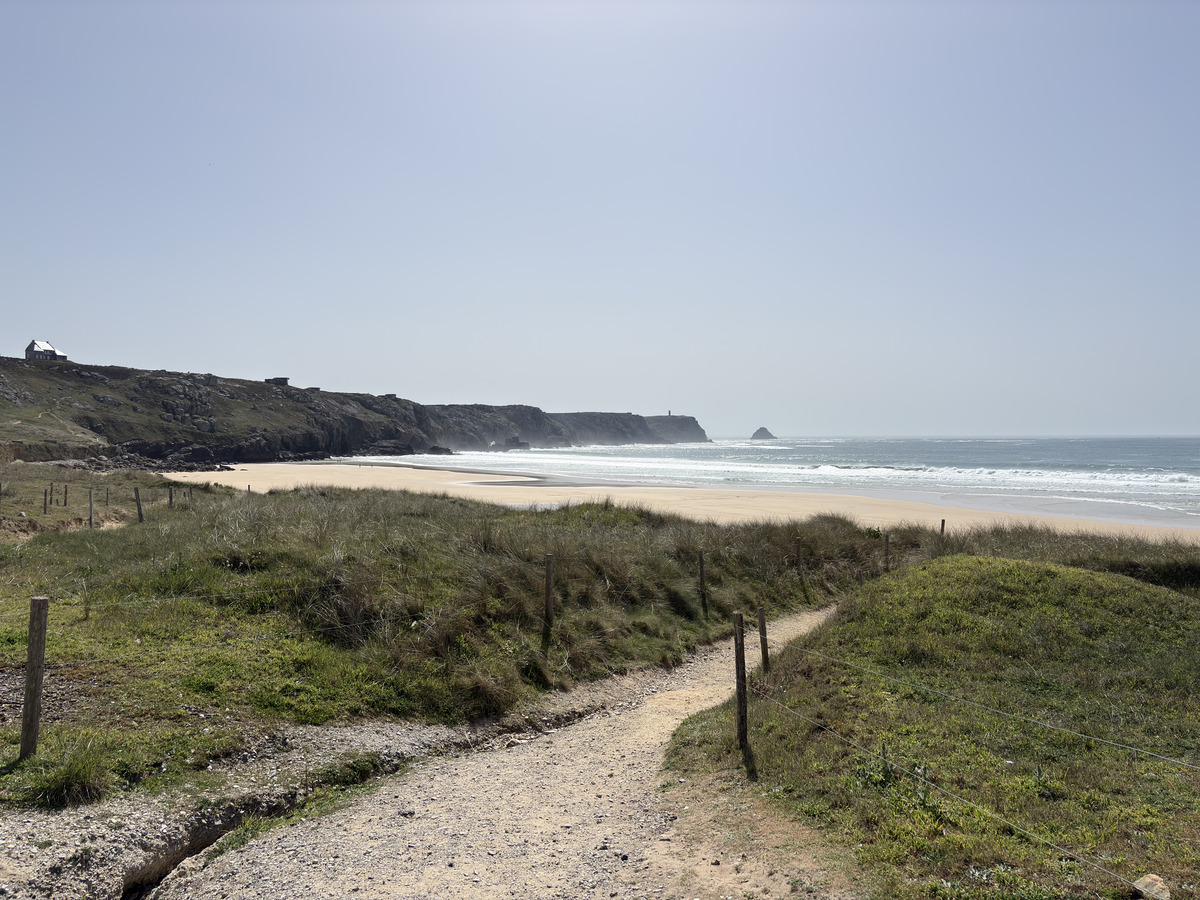 รูปถ่าย ฝรั่งเศส(France) โกรซง(Crozon) 2026-04 11