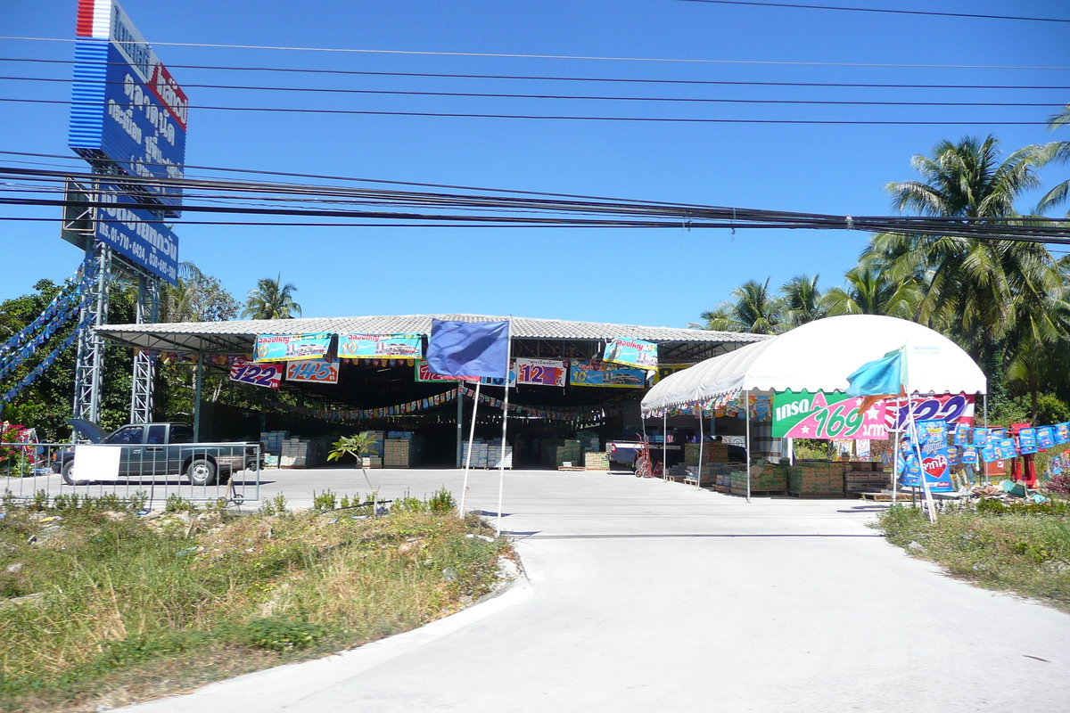 รูปถ่าย ไทย(Thailand) ถนนจากพัทยาไปเกาะเสม็ด(Pattaya to Ko Samet road) 2008-12 129