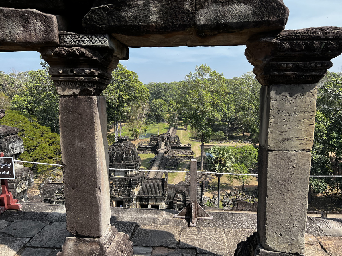 รูปถ่าย กัมพูชา(Cambodia) เสียมราฐ(Siem Reap) ปราสาทบาปวน(Baphuon) 2023-01 50