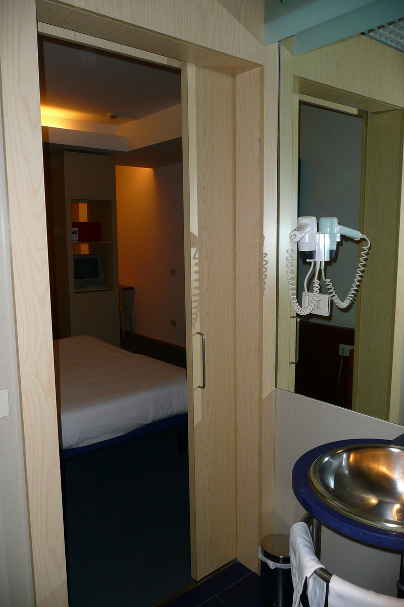 รูปถ่าย อิตาลี(Italy) โรม(Rome) โรงแรมรีปา(Ripa Hotel) 2007-11 18