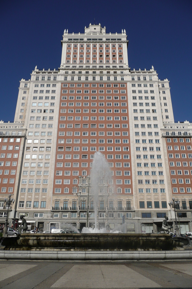 รูปถ่าย สเปน(Spain) มาดริค(Madrid) จัตุรัสเอสปัญญา(Plaza de Espana) 2007-09 86