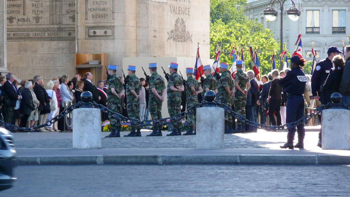 รูปถ่าย ฝรั่งเศส(France) ปารีส(Paris) ประตูชัย(Etoile and Arc de Triomphe) 2007-05 119