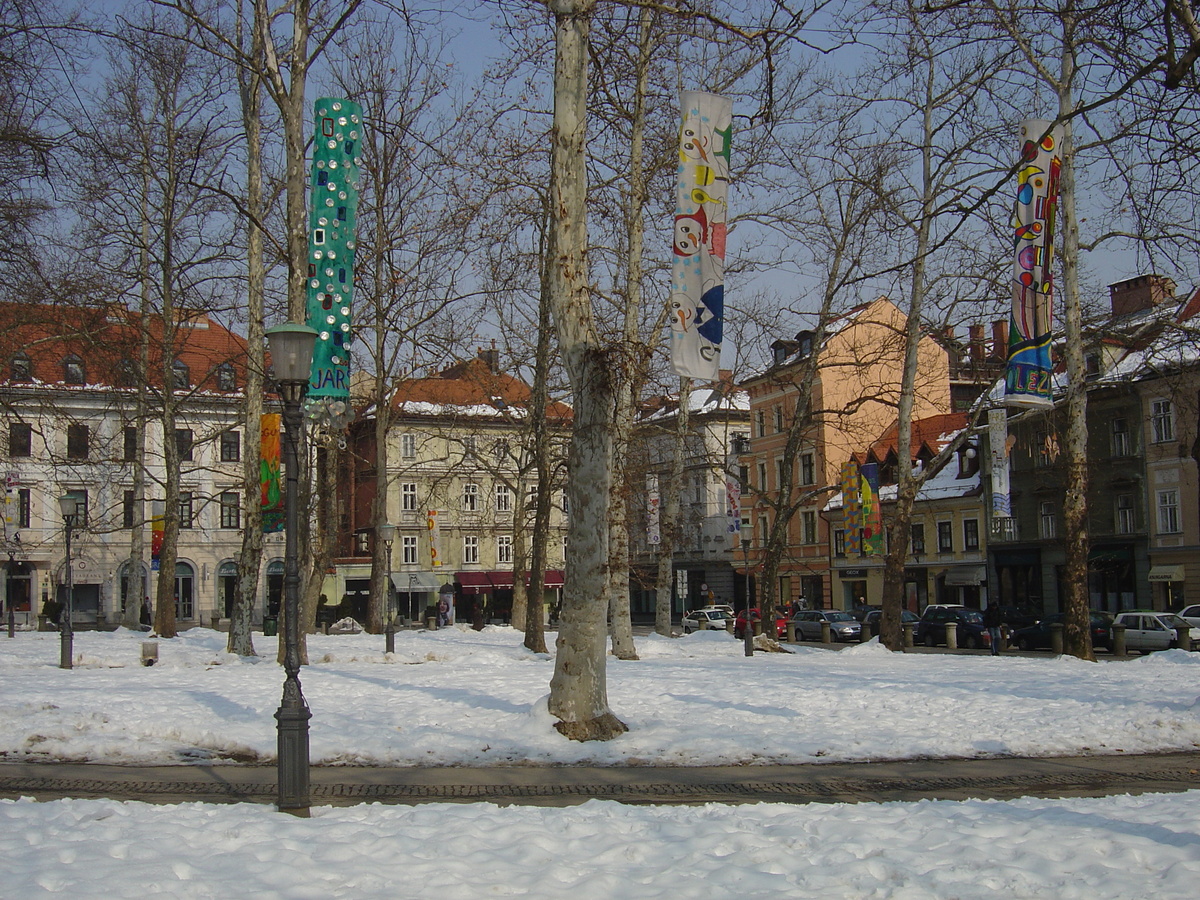 รูปถ่าย สโลวีเนีย(Slovenia) ลีอูบลีอานา(Ljubljana) 2005-03 40