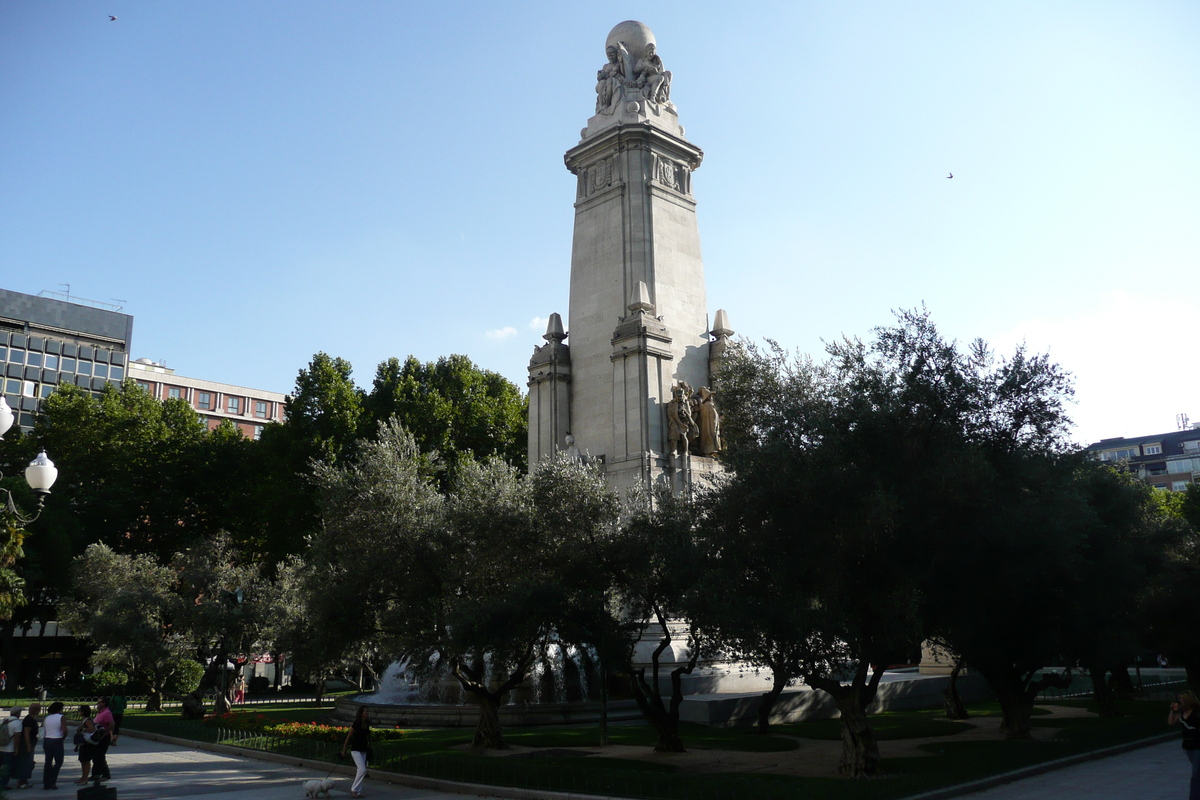 รูปถ่าย สเปน(Spain) มาดริค(Madrid) จัตุรัสเอสปัญญา(Plaza de Espana) 2007-09 78