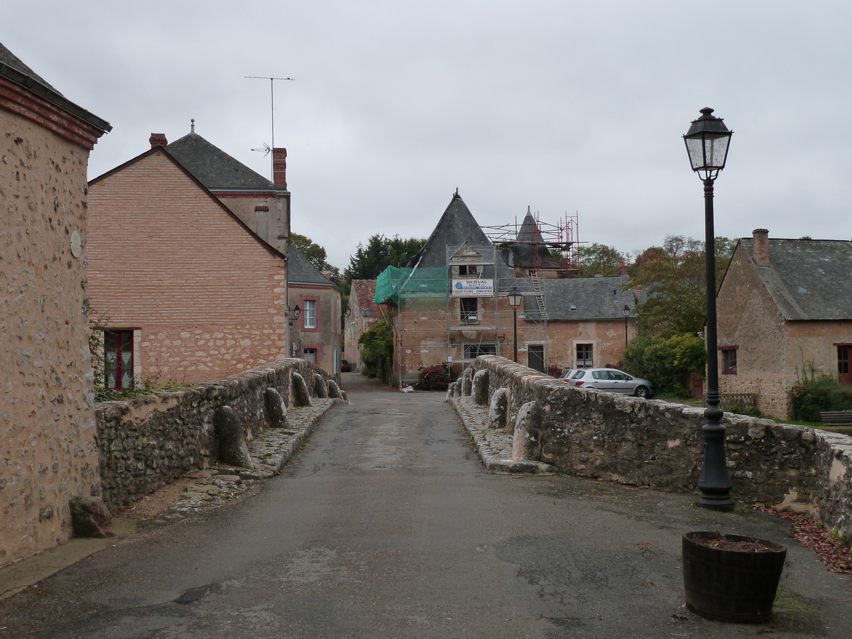 รูปถ่าย ฝรั่งเศส(France) อาญีแยร์-ซูร์-แวกร์(Asnieres sur Vegre) 2010-11 25