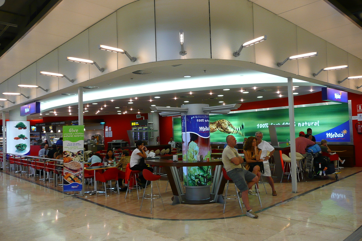 รูปถ่าย สเปน(Spain) มาดริค(Madrid) ท่าอากาศยานบาราคัส(Barajas Airport) 2007-09 73