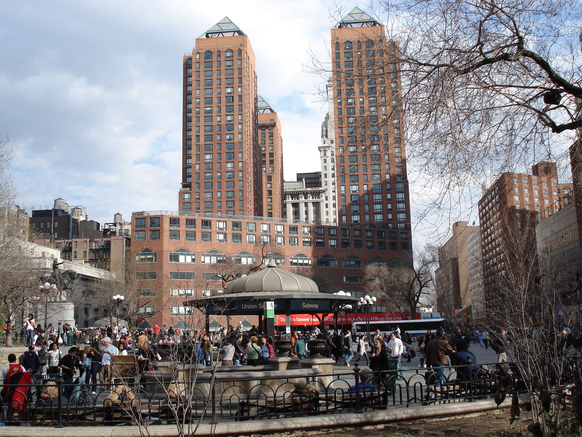 รูปถ่าย สหรัฐอเมริกา(United States) นิวยอร์ก(New York) ยูเนี่ยน  สแควร์(Union Square) 2006-03 1