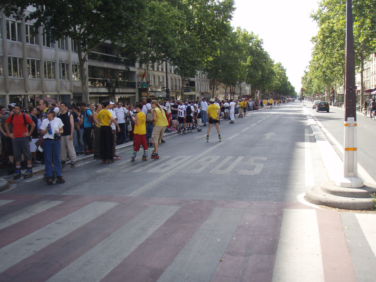 รูปถ่าย ฝรั่งเศส(France) ปารีส(Paris) เล่นสเก็ตในปารีส(Randonnee Roller et Coquillages) 2007-07 64