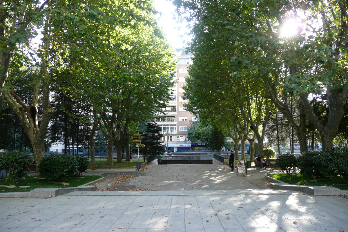 รูปถ่าย สเปน(Spain) มาดริค(Madrid) จัตุรัสเอสปัญญา(Plaza de Espana) 2007-09 61