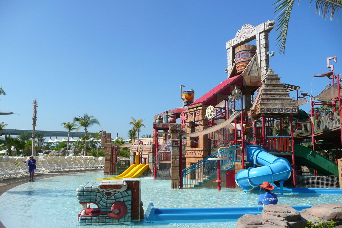 รูปถ่าย สหรัฐอาหรับเอมิเรตส์(United Arab Emirates) ดูไบ(Dubai) สวนน้ำอควาเวนเจอร์ ดูไบ(Dubai Aquaventure) 2009-01 123