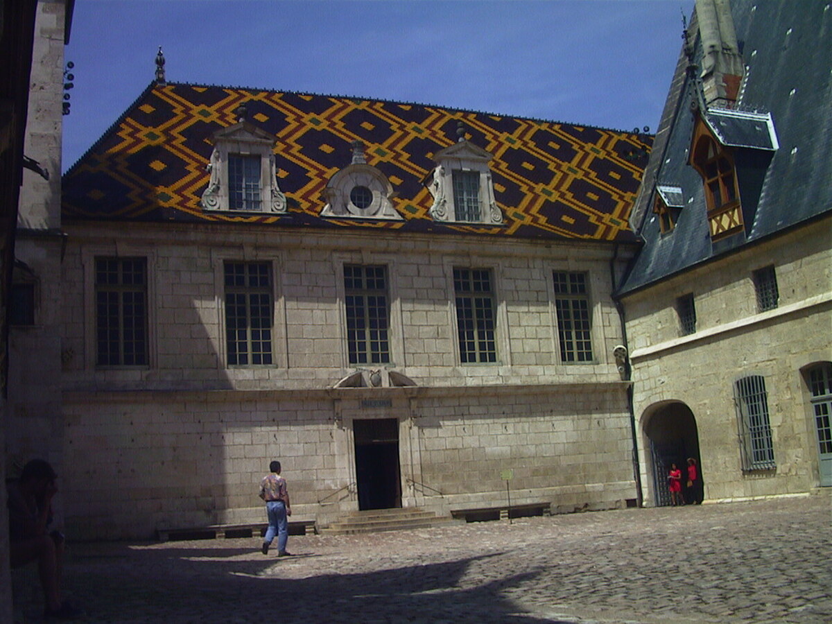 รูปถ่าย ฝรั่งเศส(France) โบนเนอ(Beaune) โรงพยาบาลเก่าโบน (ออสปิสเดอโบน)(Hospices de Beaune) 1999-06 7