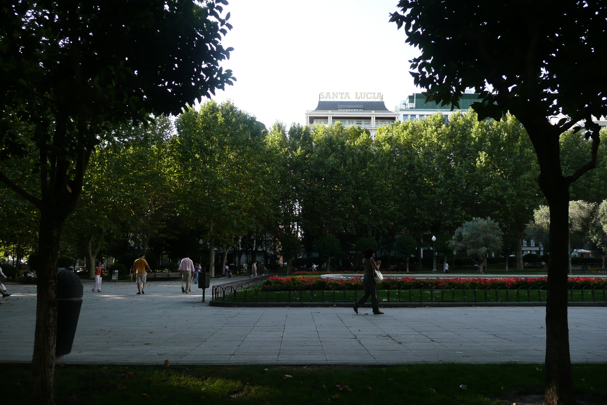 รูปถ่าย สเปน(Spain) มาดริค(Madrid) จัตุรัสเอสปัญญา(Plaza de Espana) 2007-09 41