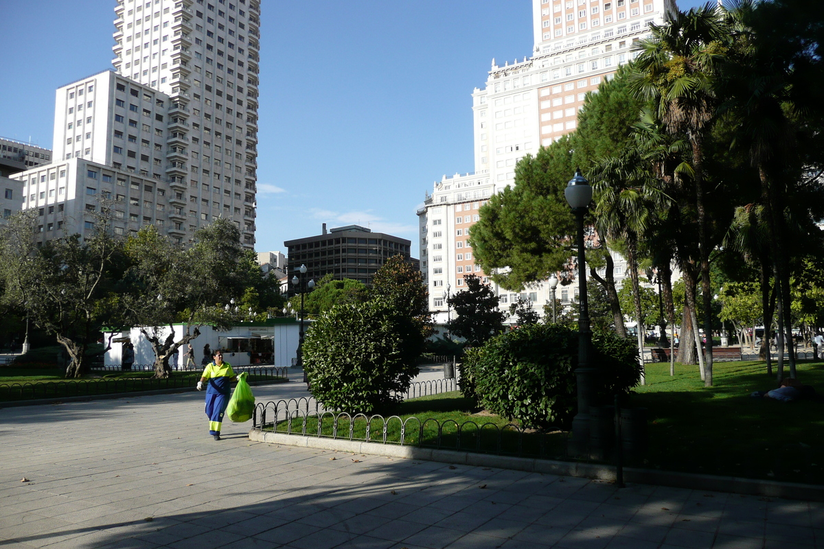 รูปถ่าย สเปน(Spain) มาดริค(Madrid) จัตุรัสเอสปัญญา(Plaza de Espana) 2007-09 48