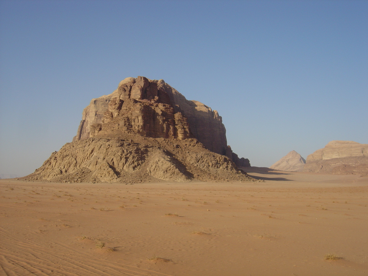 รูปถ่าย จอร์แดน(Jordan) ทะเลทรายวาดีรัม(Wadi Rum Desert) 2004-10 32