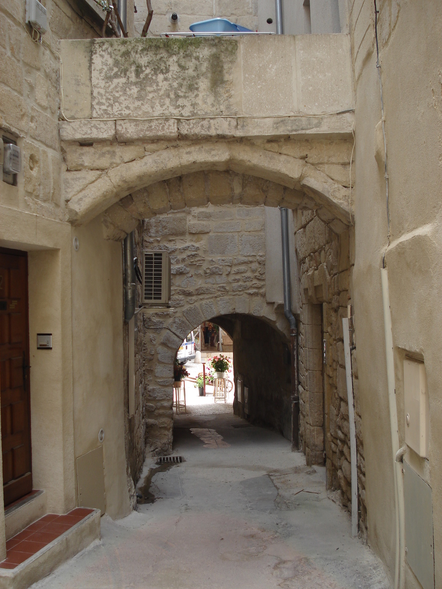 รูปถ่าย ฝรั่งเศส(France) โซเมียร์(Sommieres) 2006-06 27