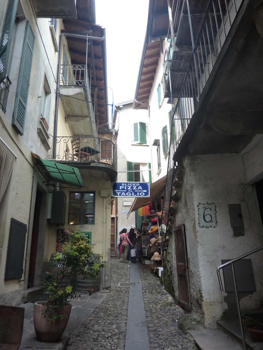 รูปถ่าย อิตาลี(Italy) เกาะอีโซลาเปสกาโตรี(Isola Pescatori) 2009-06 10
