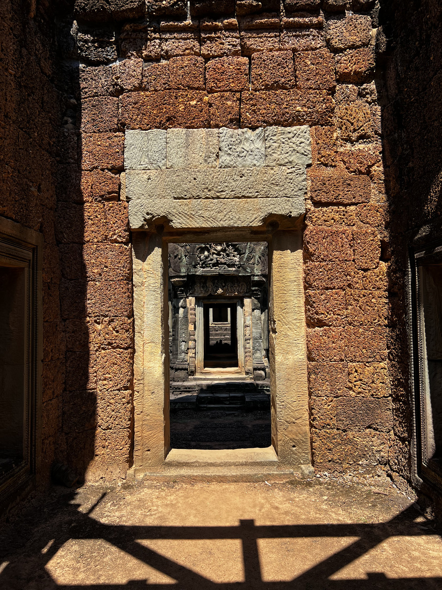 รูปถ่าย กัมพูชา(Cambodia) เสียมราฐ(Siem Reap) ปราสาทบันทายสำเหร่(Banteay Samre) 2023-01 3