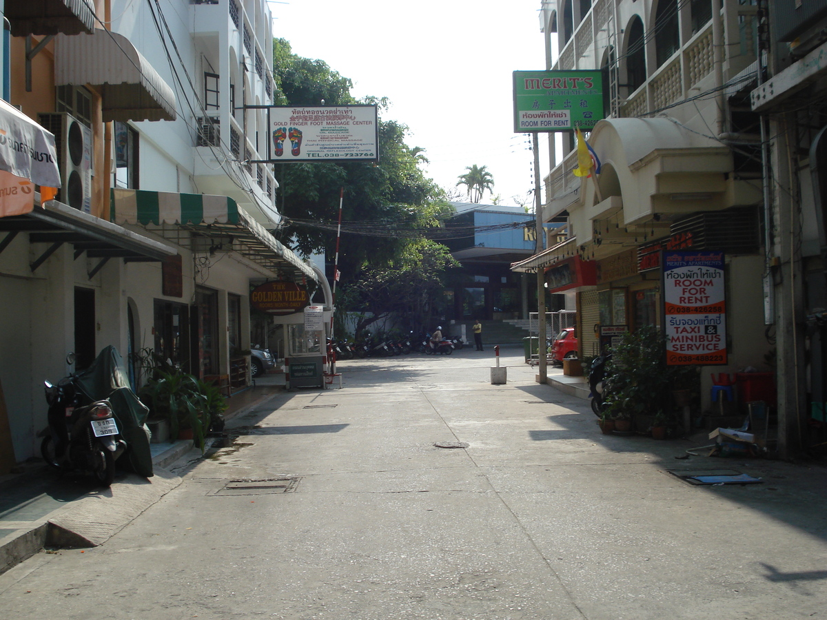 รูปถ่าย ไทย(Thailand) พัทยา(Pattaya) ถนนพัทยาสาย 2(Pattaya 2nd road) 2008-01 0