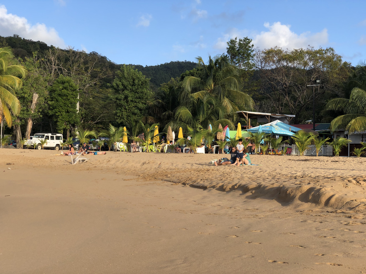 รูปถ่าย กวาเดอลูป(Guadeloupe) หาดลาแปร์ล(La Perle Beach) 2021-02 24