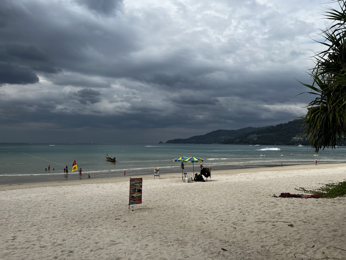 รูปถ่าย ไทย(Thailand) ภูเก็ต(Phuket) ป่าตอง(Patong) 2021-12 12