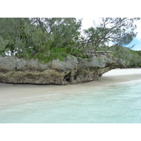 รูปถ่าย นิวแคลิโดเนีย(New Caledonia) เกาะลีฟู(Lifou) หาดลูเอ็งโกนี(Luengoni Beach) 2010-05 22