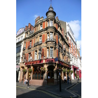 รูปถ่าย อังกฤษ(United Kingdom) ลอนดอน(London) ถนนแชฟตส์เบอรี(Shaftesbury Avenue) 2007-09 82