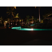 รูปถ่าย ไทย(Thailand) เขาหลัก(Khao Lak) โรงแรมเลอเมอริเดียน เขาหลัก(Meridien Khao Lak Hotel) สีสันกลางคืน(By Night) 2005-12 2