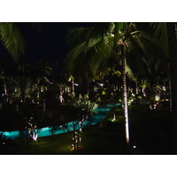 รูปถ่าย ไทย(Thailand) เขาหลัก(Khao Lak) โรงแรมเลอเมอริเดียน เขาหลัก(Meridien Khao Lak Hotel) สีสันกลางคืน(By Night) 2005-12 6