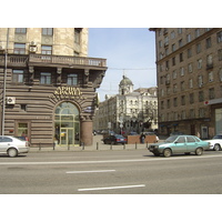 รูปถ่าย รัสเซีย(Russia) มอสโก(Moscow) ถนนตแวร์สกายา(Tverskaya Street) 2005-04 126