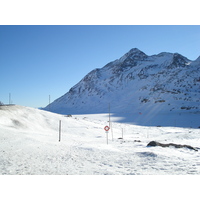รูปถ่าย สวิสเซอร์แลนด์(Switzerland) จากปอนเตรซีนาไปลาโกเบียนโก(From Pontresina to Lago Bianco) 2007-01 71