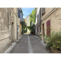 รูปถ่าย ฝรั่งเศส(France) อาร์เลอ(Arles) 2026-06 30