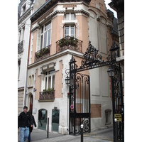 รูปถ่าย ฝรั่งเศส(France) ปารีส(Paris) คุ้มที่ 17 (17th Arrondissement) ปลาส  มาเลแอร์บ(Place Malesherbes) 2006-03 25