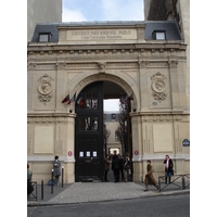 รูปถ่าย ฝรั่งเศส(France) ปารีส(Paris) คุ้มที่ 17 (17th Arrondissement) ปลาส  มาเลแอร์บ(Place Malesherbes) 2006-03 24