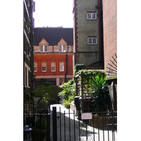รูปถ่าย อังกฤษ(United Kingdom) ลอนดอน(London) ถนนเวย์เฮาส์(WeighHouse Street) 2007-09 11